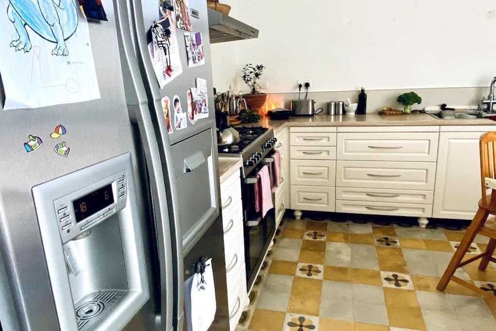 Free Breakfast, Pool, Spacious Aircon Hideaway Apartment Mosta Exterior photo