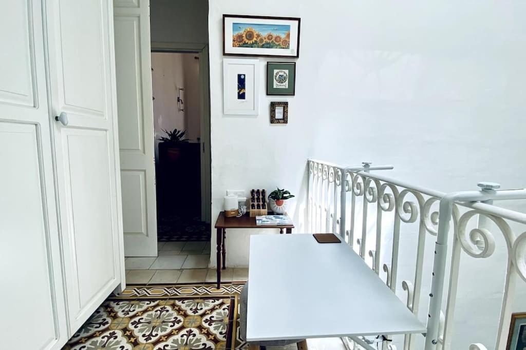 Free Breakfast, Pool, Spacious Aircon Hideaway Apartment Mosta Exterior photo